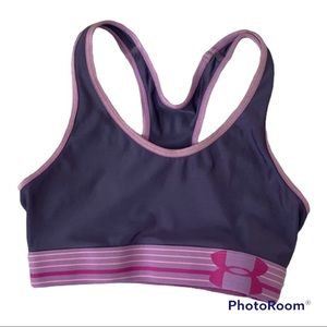 4/25💜 Purple Under Armor Sports Bra